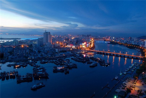 加盟鸡老大香鸡排收益怎么样，加盟鸡老大香鸡排开店多久回本