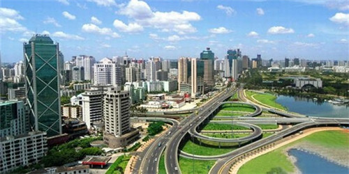 在兰州市加盟全日修开店前景怎么样，兰州市加盟汽车美容前景好不好