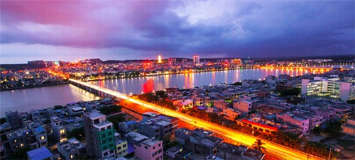 洛龙区晚上哪里好玩（洛龙区夜市在哪里）